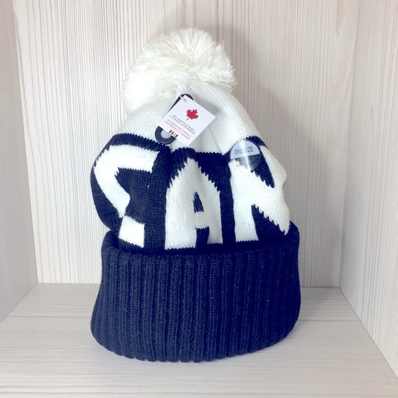NWT Hudson’s Bay Canada Collection Beanie Hat - Picture 1 of 3